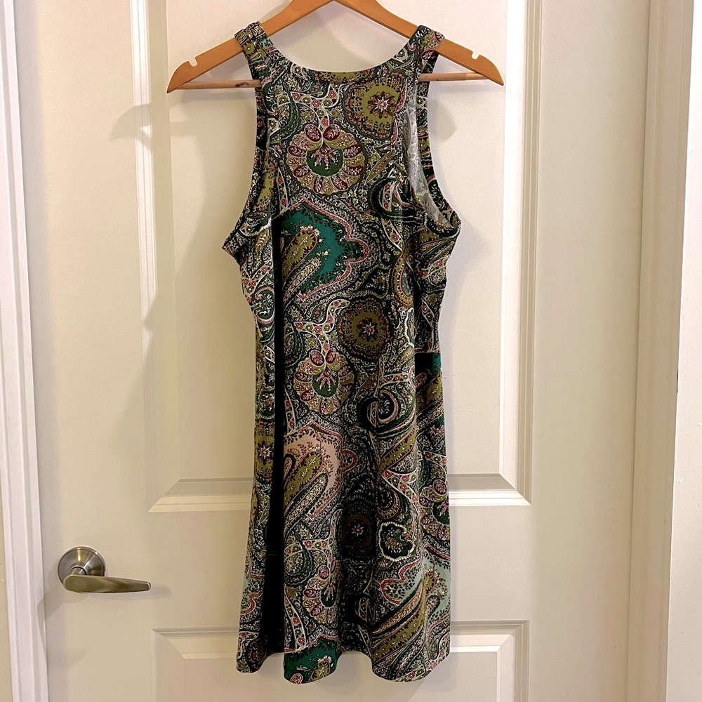 Veronica M Sleeveless Paisley Dress